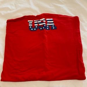 USA tube top.